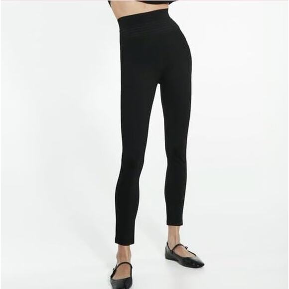 NWT Zara Pull On High Rise Slim Fit Ponte Skinny Pants Black Women's Size Small - Picture 1 of 7